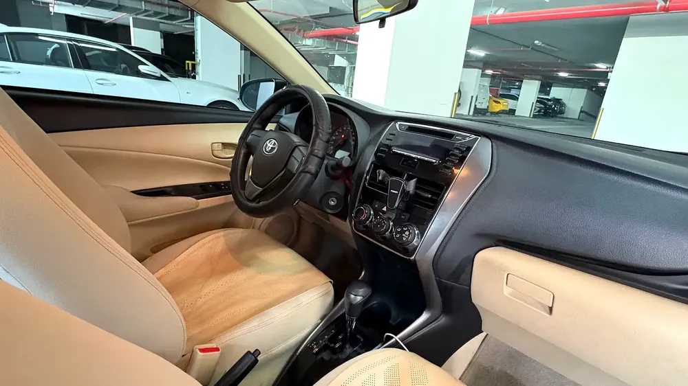 Toyota Yaris E 2021 | GCC Specs | Reliable  Fuel Efficient - Image 5