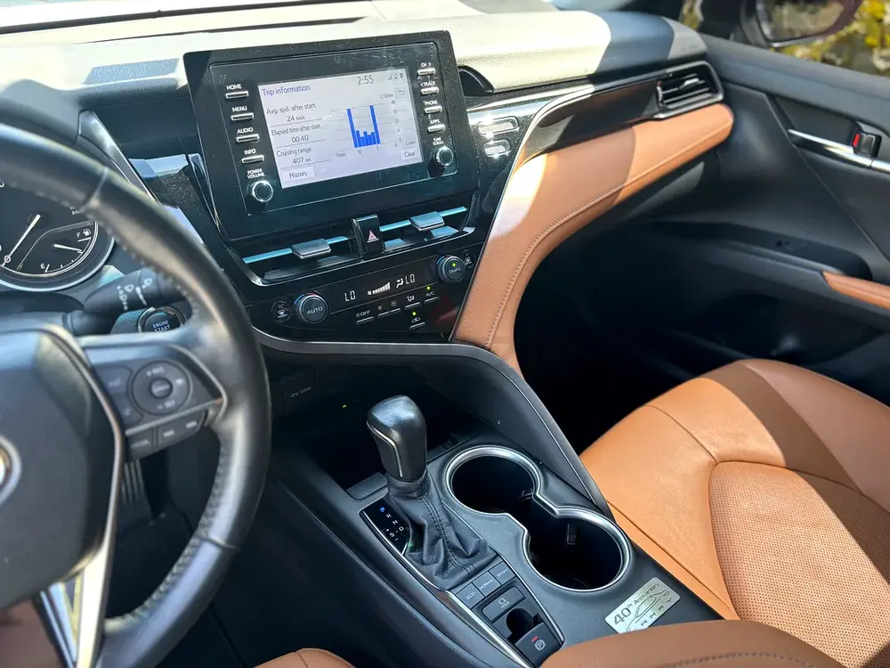Toyota Camry 40th Anniversary Edition 2024 | GCC Specs | Warranty - Image 9