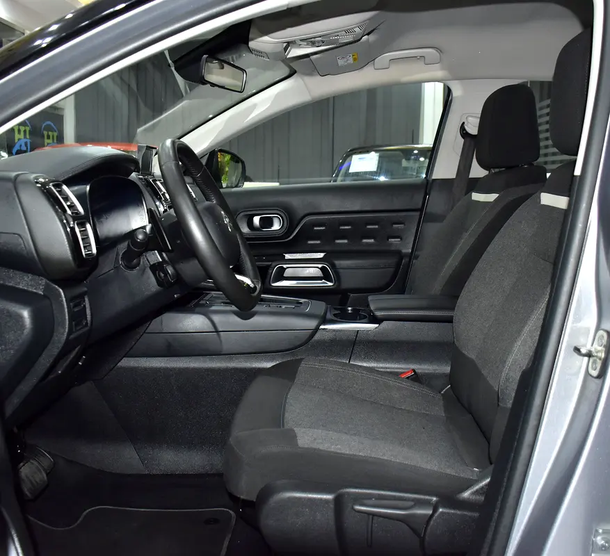 AED 741 EMi for 5Yrs | Citroen C5 AirCross ( 2023 Model ) in Silver Color GCC Specs - Image 10