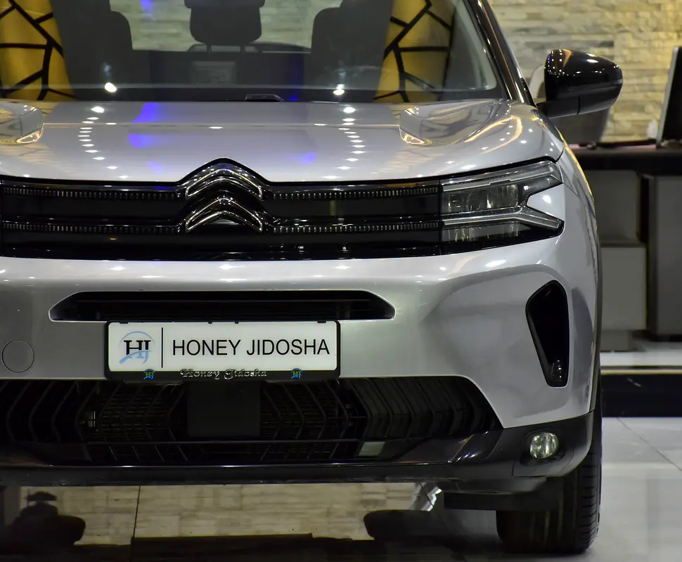 AED 741 EMi for 5Yrs | Citroen C5 AirCross ( 2023 Model ) in Silver Color GCC Specs - Image 4