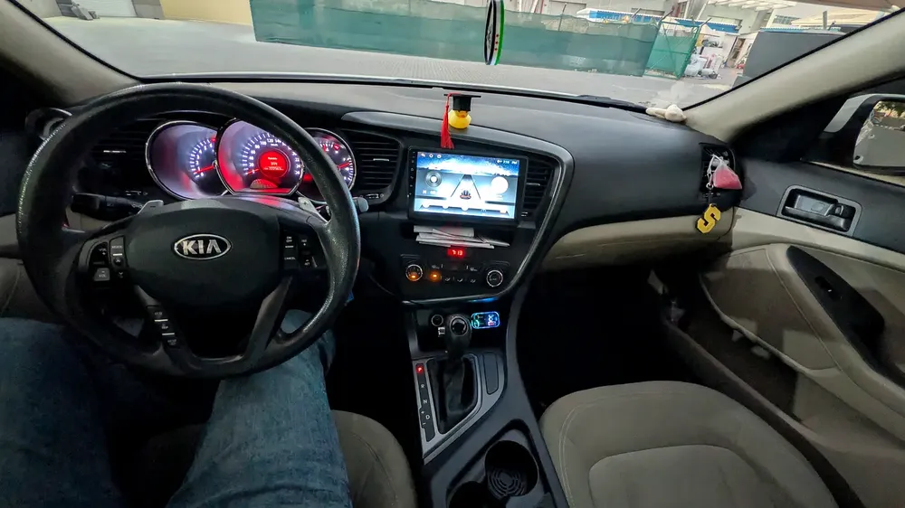Kia Optima 2011 GCC | Rear Camera  Screen | 12k Negotiable - Image 5