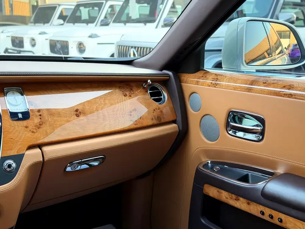 ROLLS-ROYCE GHOST-GCC-FULL SERVICE HISTORY - Image 14