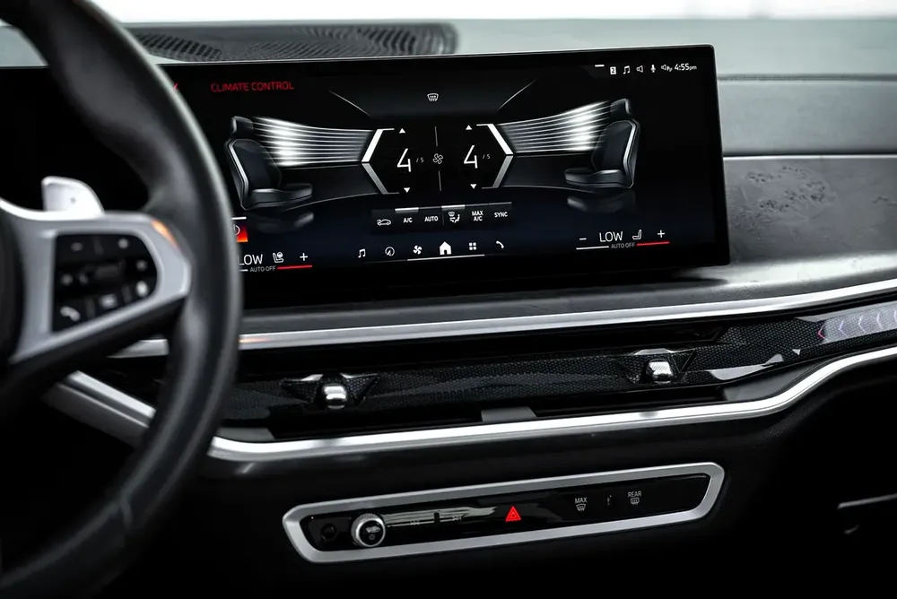 2025 BMW X5 sDrive40i | Warranty | Low Milelage | M- Package - Image 11