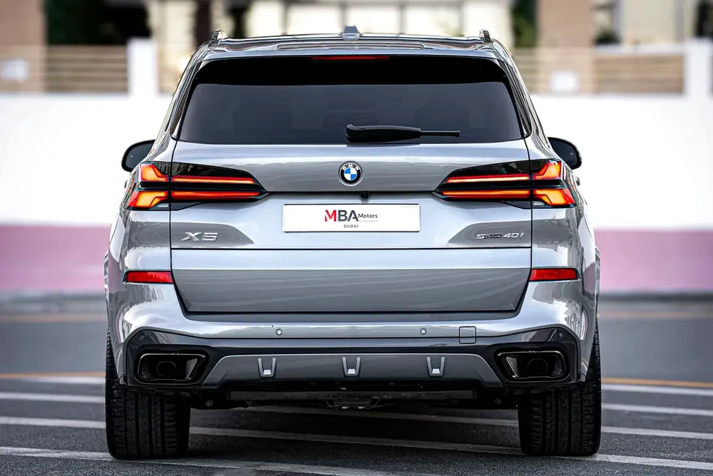 2025 BMW X5 sDrive40i | Warranty | Low Milelage | M- Package - Image 4