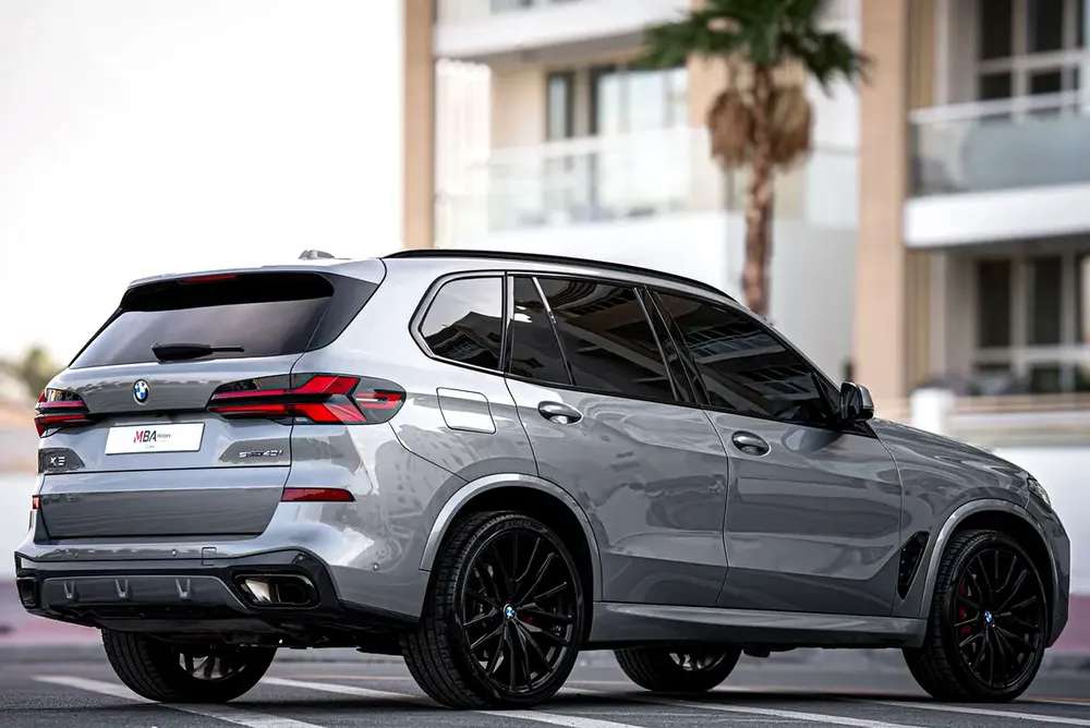2025 BMW X5 sDrive40i | Warranty | Low Milelage | M- Package - Image 5