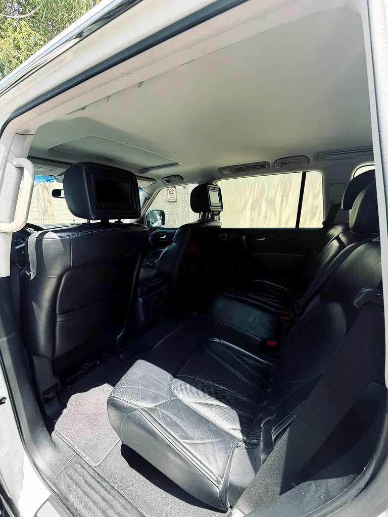 2015 Infiniti QX80 Pure GCC Specs - Excellent Condition - Image 10