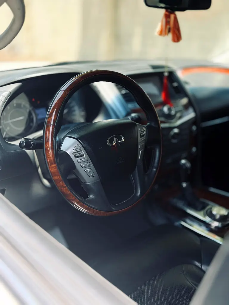 2015 Infiniti QX80 Pure GCC Specs - Excellent Condition - Image 7