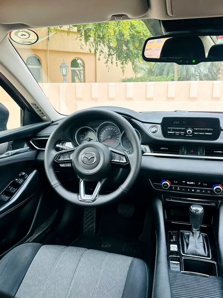 Mazda 6 2023 S Grade GCC - Image 9