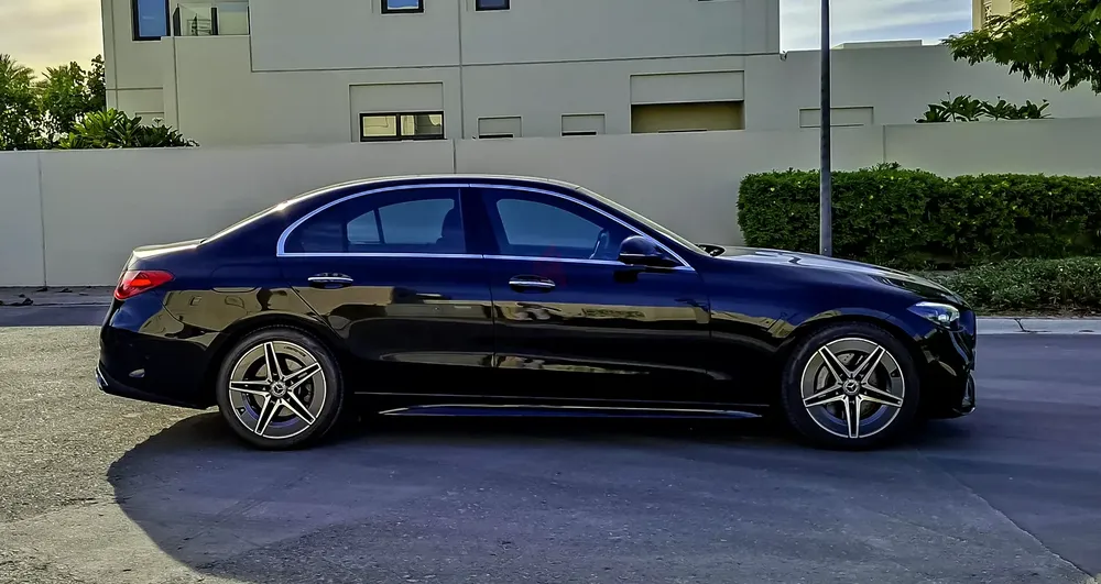 AED 2811/month | 2023 Mercedes-Benz C-Class C200 | GCC Specs | Ref#463009 - Image 4