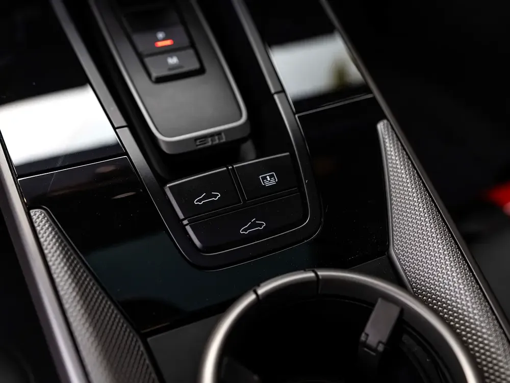 0% DOWN PAYMENT | THE MAY ADVANTAGE | PORSCHE 911 (992.2) | WARRANTY - Image 14