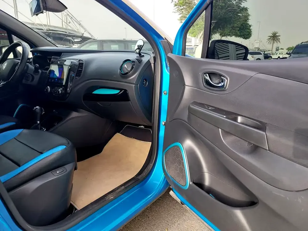 Well-Maintained 2015 Renault Captur | European Specs - Image 12