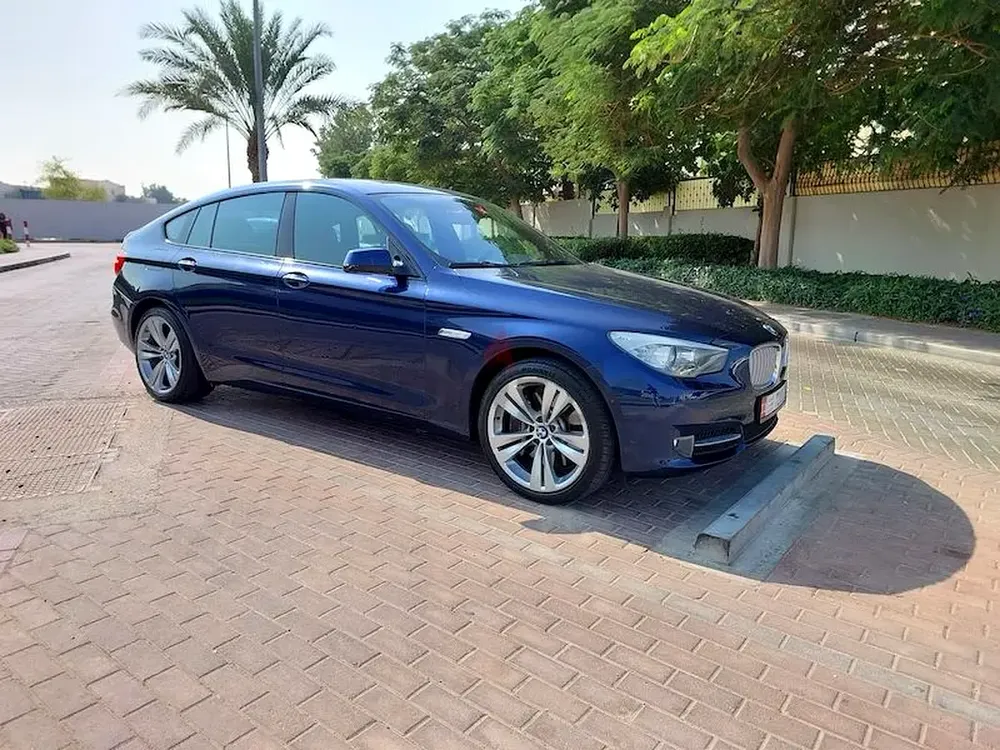 BMW 5-Series 550i Gran Turismo 2011 | GCC Specs | Well Maintained - Image 9
