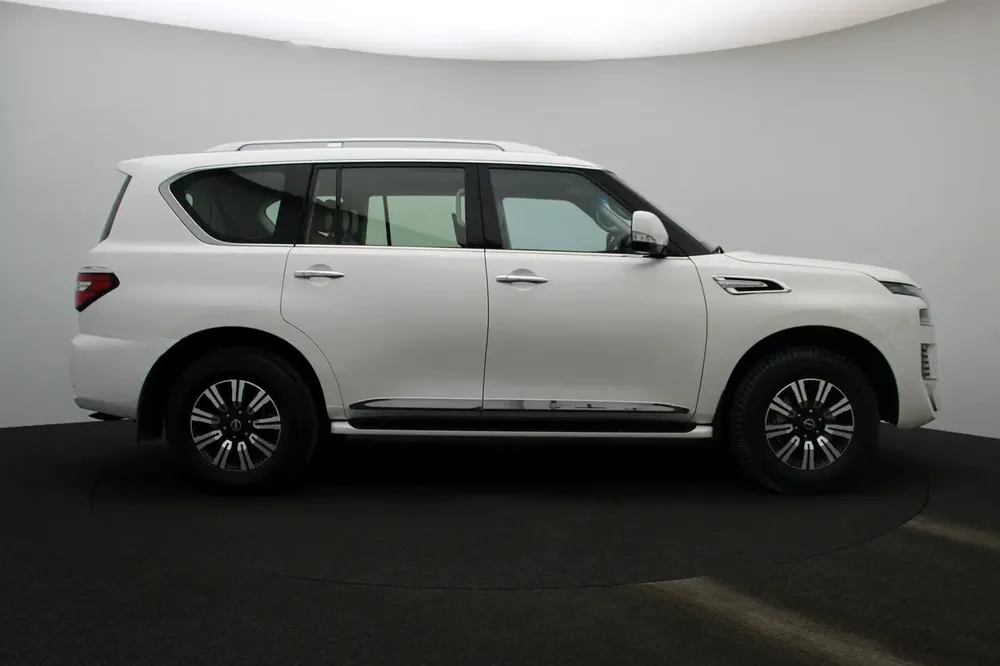 NISSAN PATROL 4.0 L SE TITANIUM (3217028) - Image 5