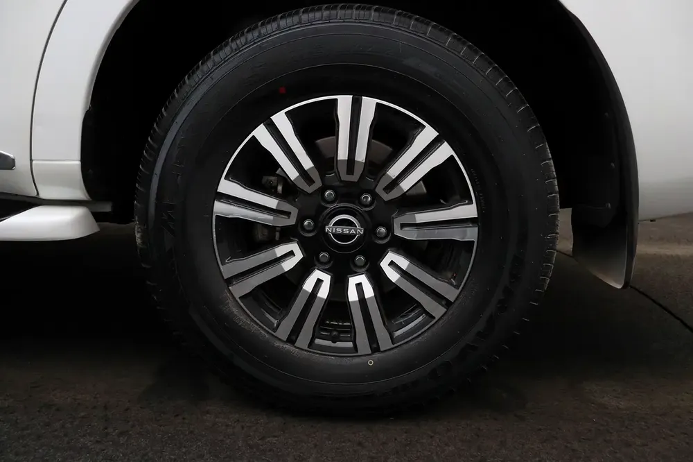 NISSAN PATROL 4.0 L SE TITANIUM (3217028) - Image 7