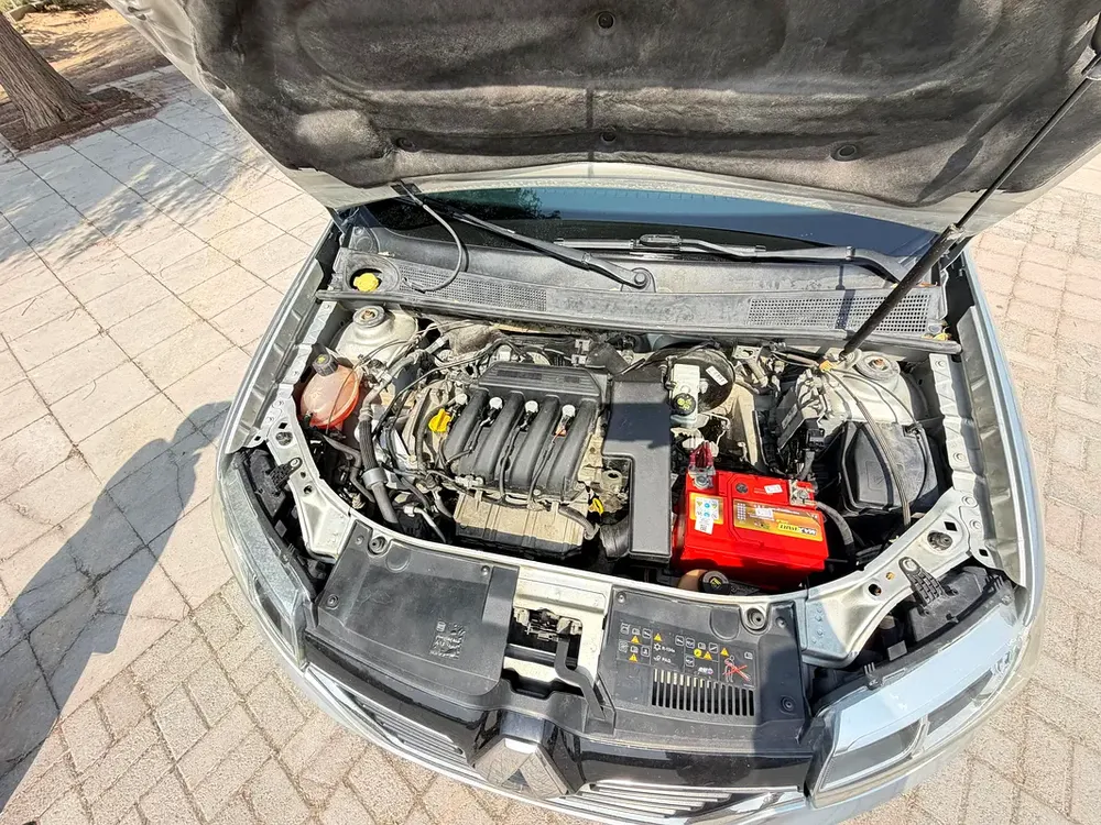 2013 Hyundai Elantra GLS - GCC Specs - Image 19
