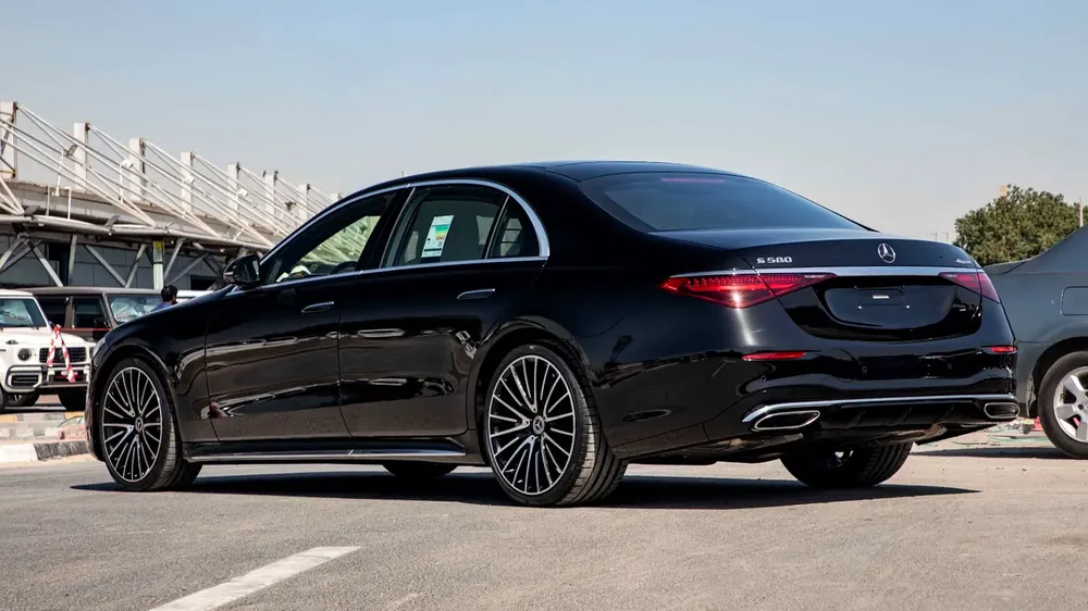 4.0L V8 | 2025 | 5 Years Agency Warranty & Contract Service - Image 7