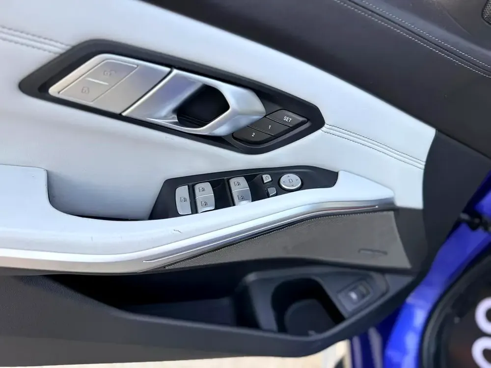 BMW M3 Competition xDrive 2022 - Korean Specs - GCC Ready! - Image 16