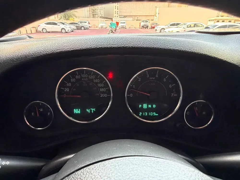 Jeep Wrangler Sport 2015 | GCC Specs | Well Maintained - Image 19