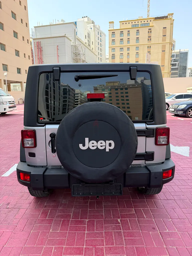 Jeep Wrangler Sport 2015 | GCC Specs | Well Maintained - Image 5