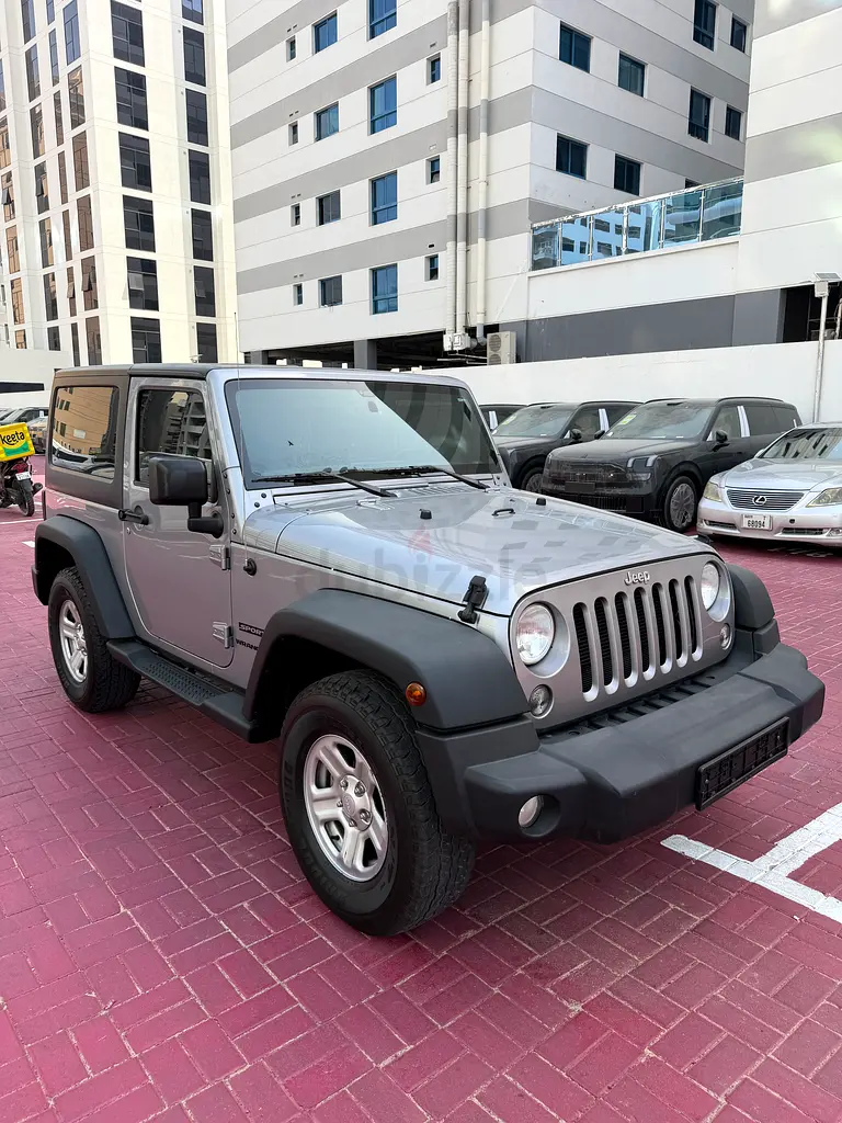 Jeep Wrangler Sport 2015 | GCC Specs | Well Maintained - Image 8