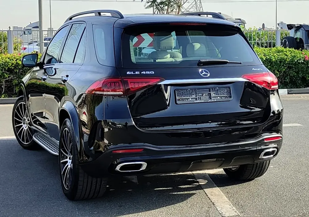 2021 Mercedes-Benz GLE 450 AMG 4MATIC | GCC Specs | Low Mileage - Image 4