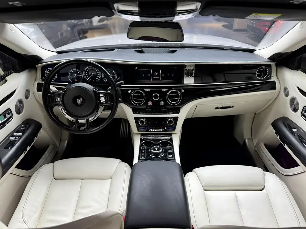 Rolls-Royce Ghost Standard 2022 - European Specs - Image 16