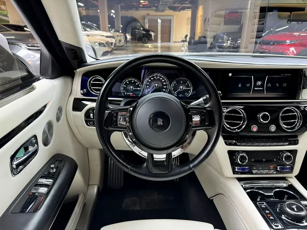 Rolls-Royce Ghost Standard 2022 - European Specs - Image 9