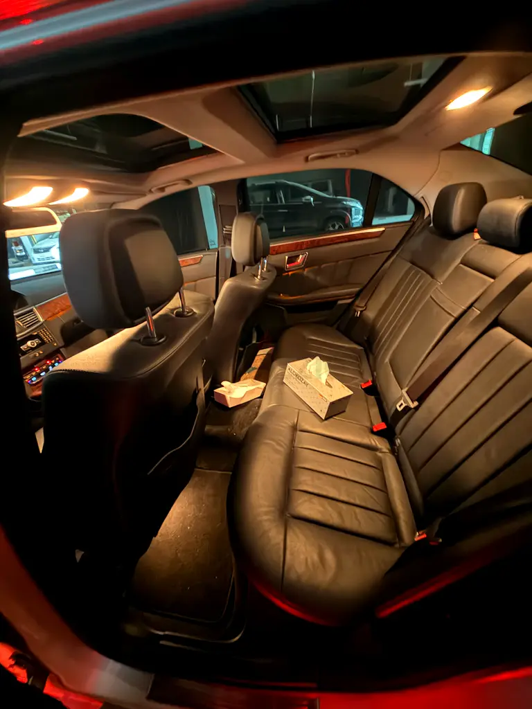2012 Mercedes-Benz E-Class E 300 | Korean Specs | Immaculate Condition - Image 10