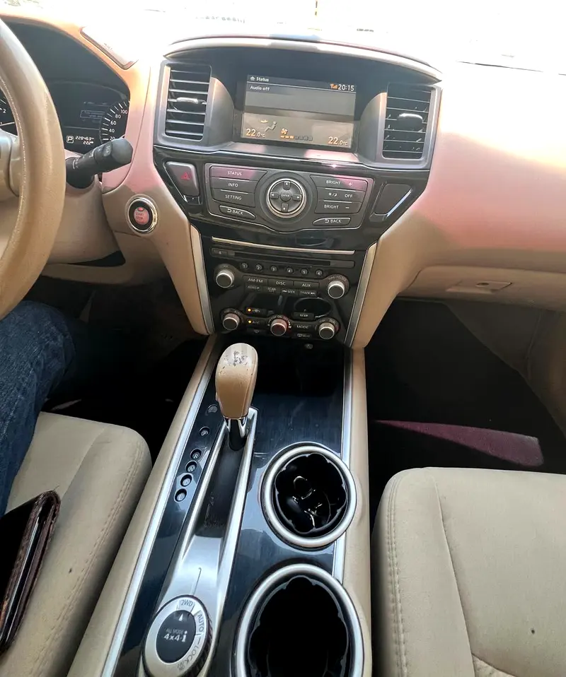 Nissan Pathfinder SV 2014 | GCC Specs | Well Maintained - Image 6
