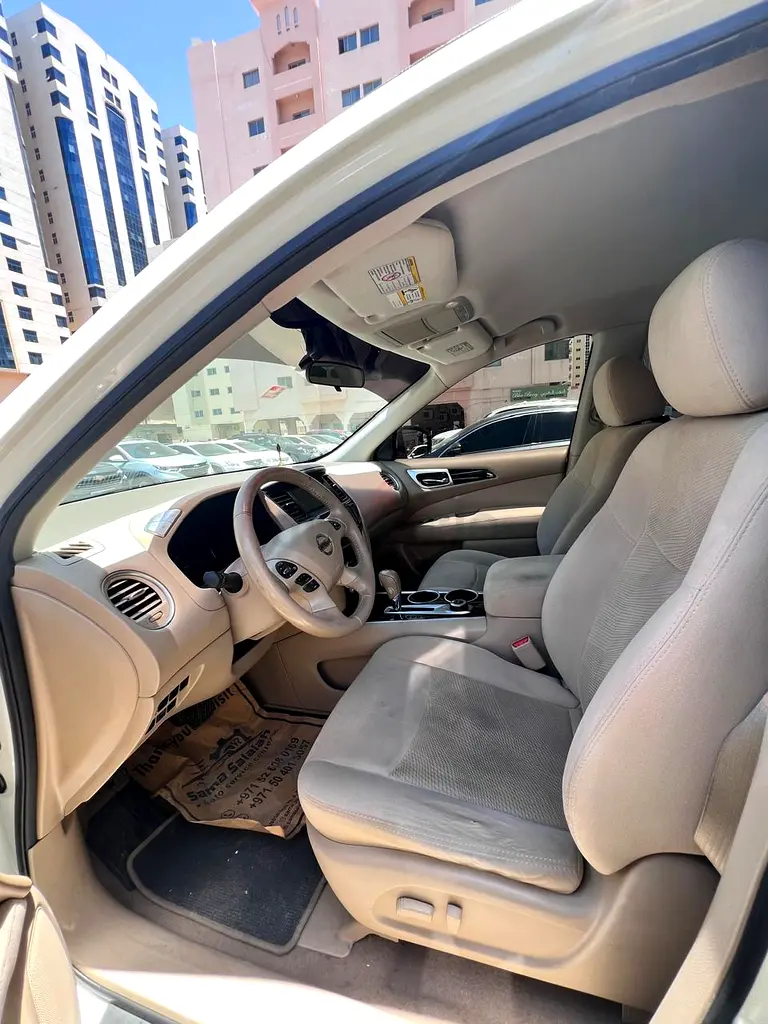 Nissan Pathfinder SV 2014 | GCC Specs | Well Maintained - Image 7