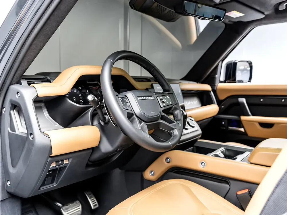 The BEST Ramadan Offer in the UAE - Limited Time 2030 Land Rover Warranty, Full Service History, GCC - Image 14
