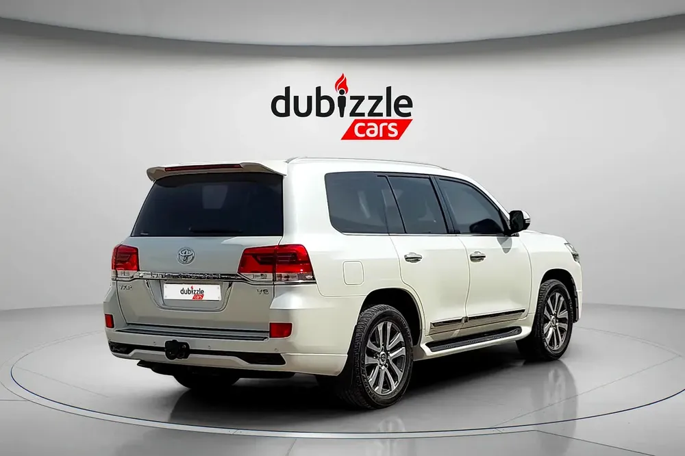 AED 4215/month | 2017 Toyota Land Cruiser  | GCC Specs | Ref#462234 - Image 6