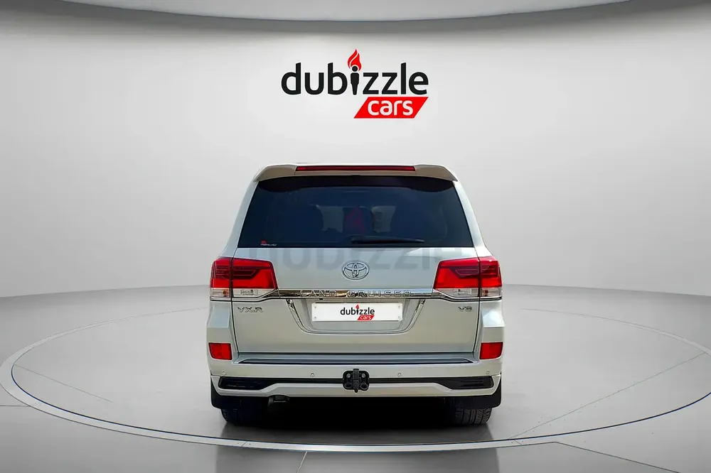 AED 4215/month | 2017 Toyota Land Cruiser  | GCC Specs | Ref#462234 - Image 7