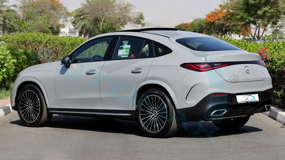 ( Eid al-Adha Offer ) 2026 Mercedes-Benz GLC 200 Coupe AMG 4Matic GCC 0Km With 2 Years Warranty - Image 5