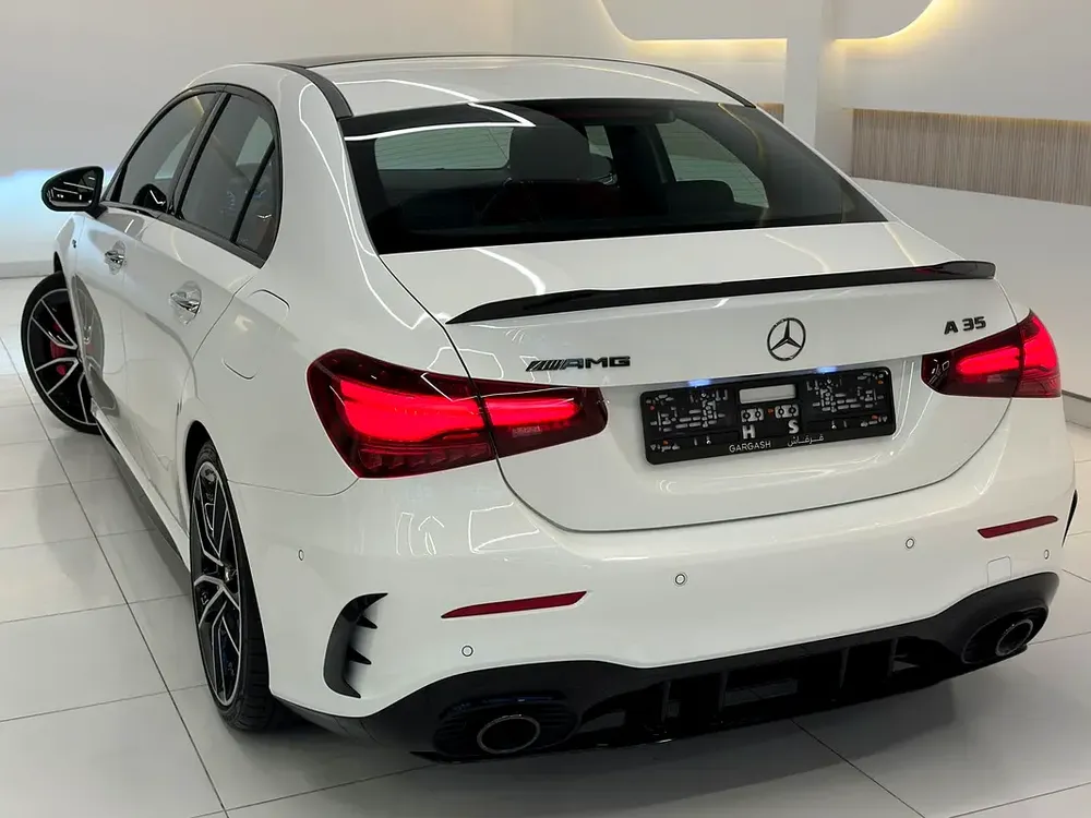 MERCEDES-BENZ A35-( AMG ENGINE) 5000KM-only 2024-UNDER WARRANTY  SERVICE-contract till 105000KM - Image 4