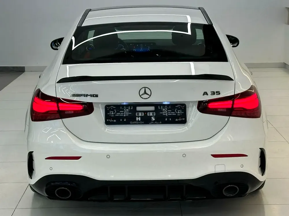 MERCEDES-BENZ A35-( AMG ENGINE) 5000KM-only 2024-UNDER WARRANTY  SERVICE-contract till 105000KM - Image 8