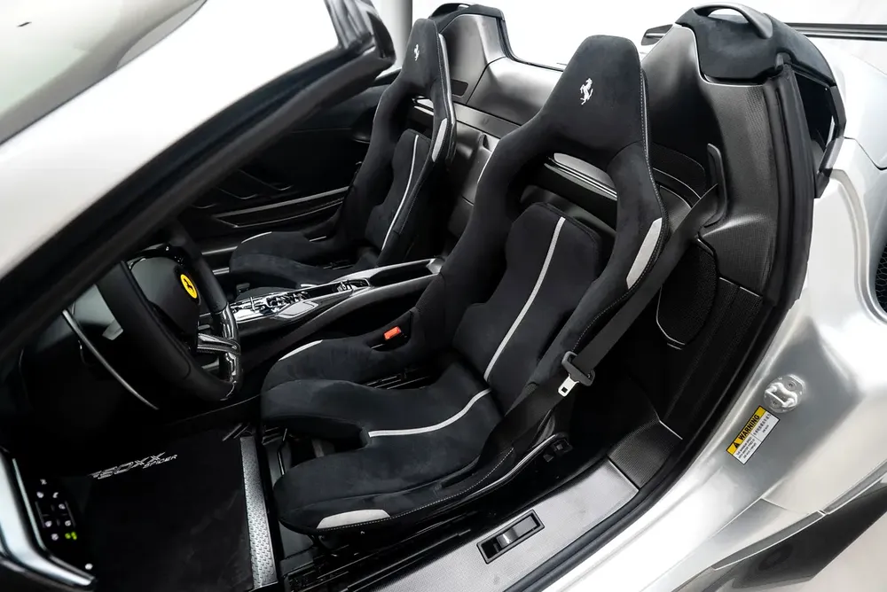 2025 FERRARI SF90 XX SPIDER | MAIN DEALER SERVICE | FULL CARBON - Image 14