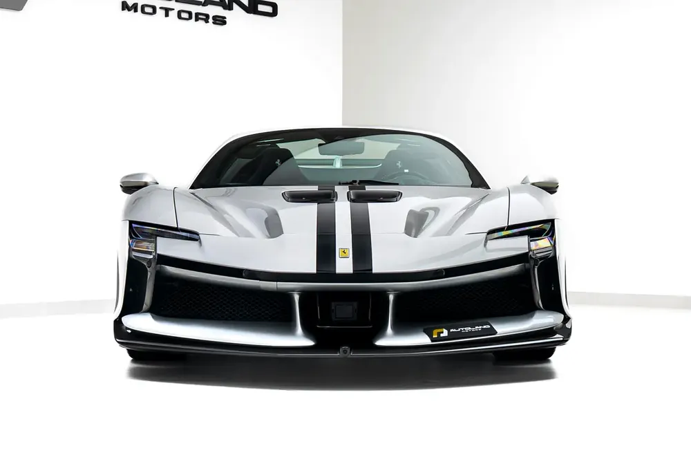 2025 FERRARI SF90 XX SPIDER | MAIN DEALER SERVICE | FULL CARBON - Image 5