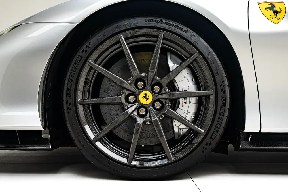 2025 FERRARI SF90 XX SPIDER | MAIN DEALER SERVICE | FULL CARBON - Image 7