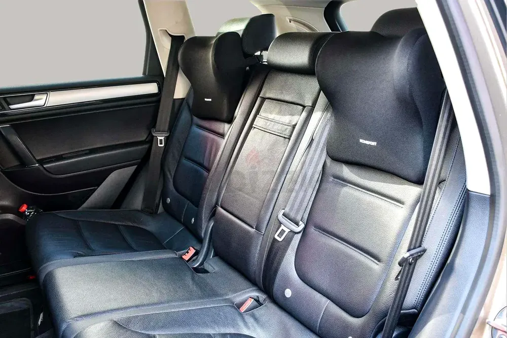 AED 684/month | 2018 Volkswagen Touareg SE | GCC Specs | Ref#404205 - Image 13