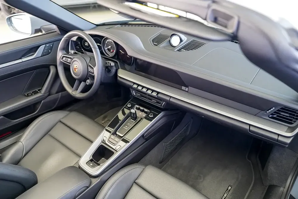 WARRANTY JUN 2027 | 911 TARGA 4 | NARDO GREY - Image 11