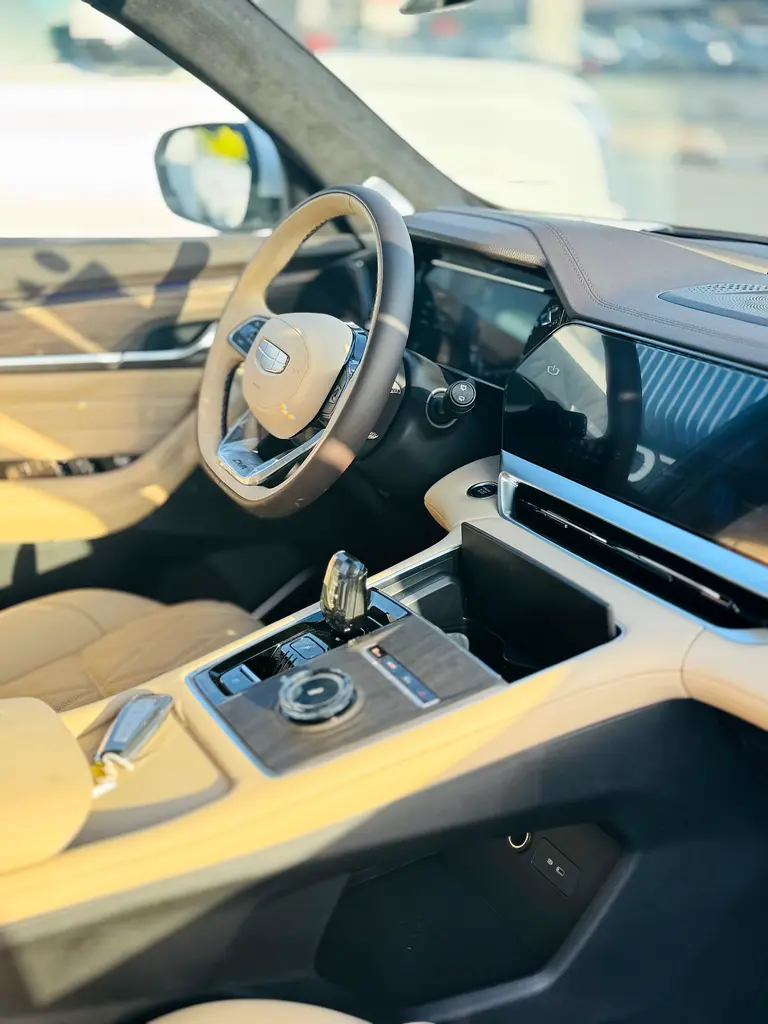 Geely Monjaro Ultimate 2025 - Brand New - Chinese Specs - Image 18