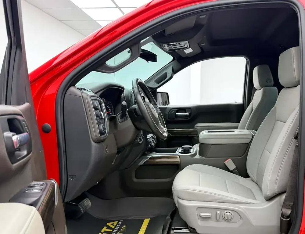 2021 Chevrolet Silverado LT Trail Boss, 1 Year Unlimited Km Warranty, Full Service History, GCC - Image 13