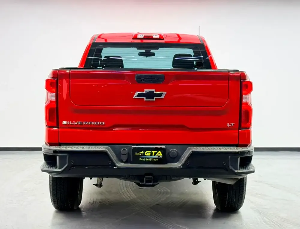 2021 Chevrolet Silverado LT Trail Boss, 1 Year Unlimited Km Warranty, Full Service History, GCC - Image 5