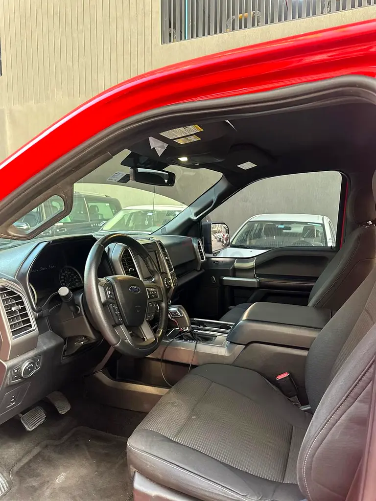 Ford F-150 2015 American Specs - Reliable Pickup Truck - Image 5