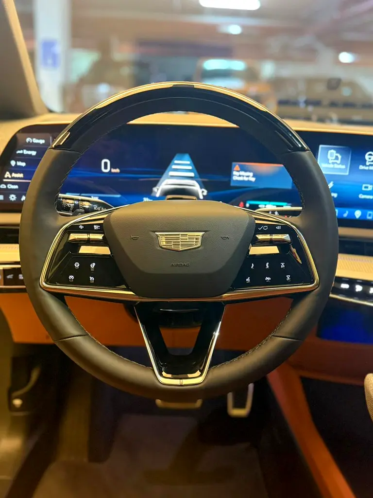2025 Cadillac Optiq Luxury - GCC Specs - Brand New - Image 10