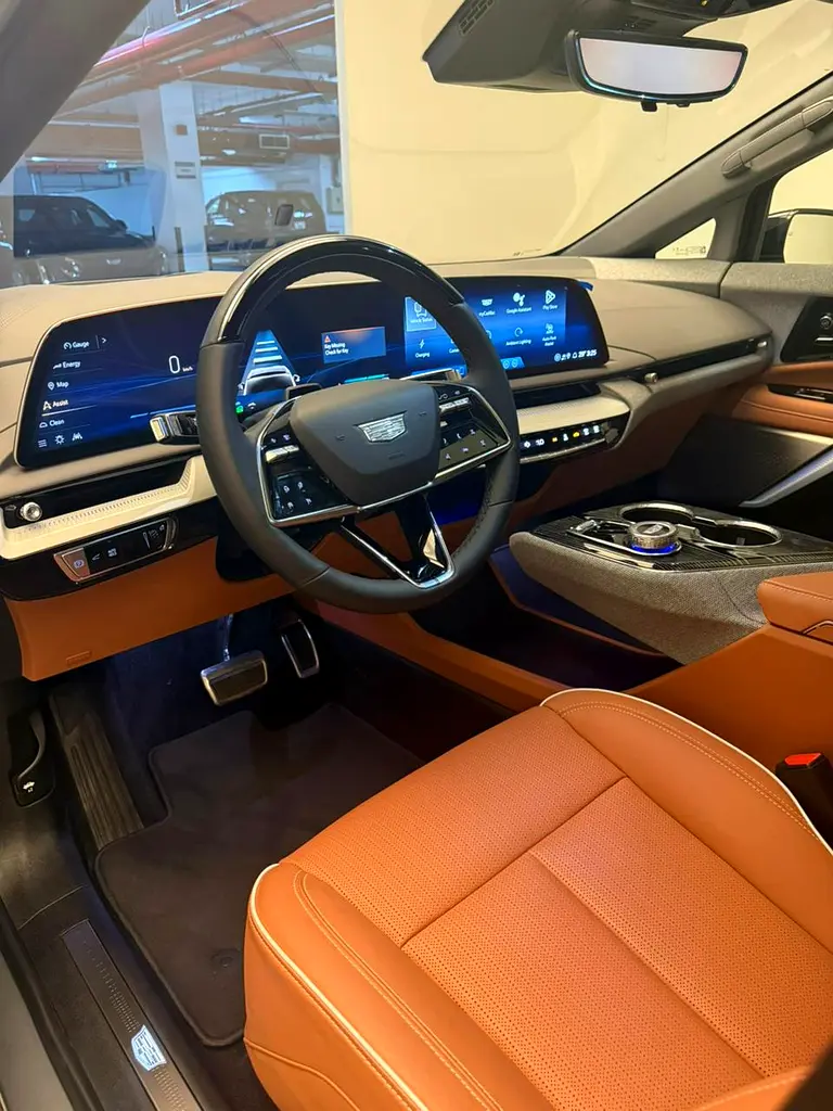 2025 Cadillac Optiq Luxury - GCC Specs - Brand New - Image 6