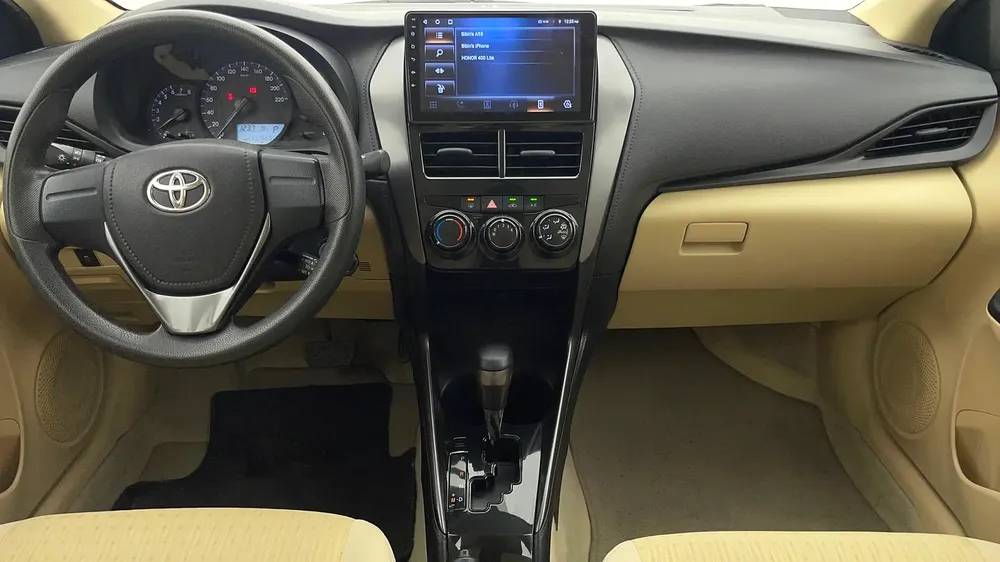 AED 611/month | 0 DP | Free 3 Months Warranty | Service History | 30 Day Return | TOYOTA YARIS 2022 - Image 8