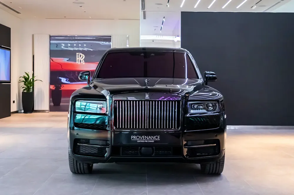 Rolls-Royce Certified Pre-Owned Black Badge Cullinan - Image 4