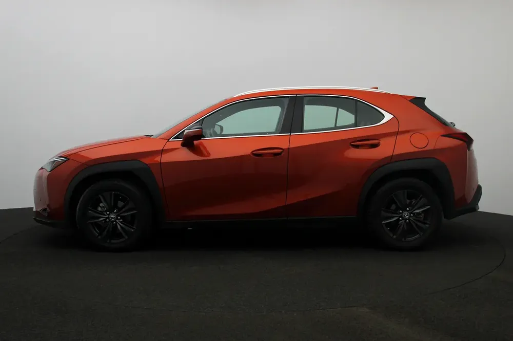 **Special offer** 2023 UX SUV P 2.0L CVT Premier - Image 6